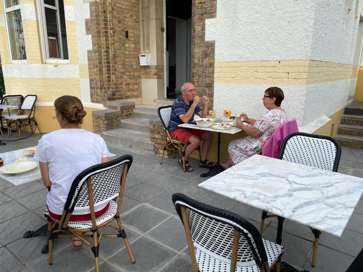 Bed & Breakfast Maison Noire Westende-Bad Incl Parking & Ontbijt Middelkerke Buitenkant foto